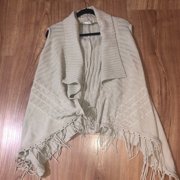 august silk Sweaters - August Silk Sweater Vest BOGO 🆓
